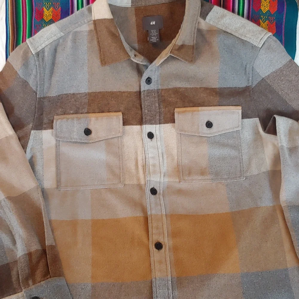 Men's Plaid Polyester Blend Button Shirt Brown, Tan, XL - Picture 11 of 15